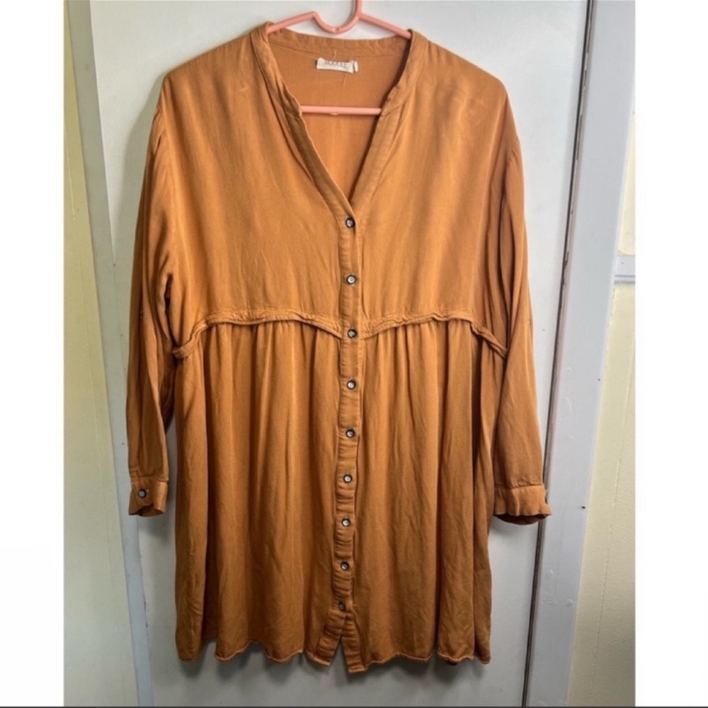 Roolee Button-Down Top in Mustard